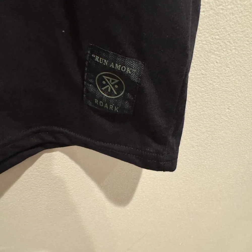 Roark Black Short Sleeve Graphic‎ Tee - Picture 3 of 7